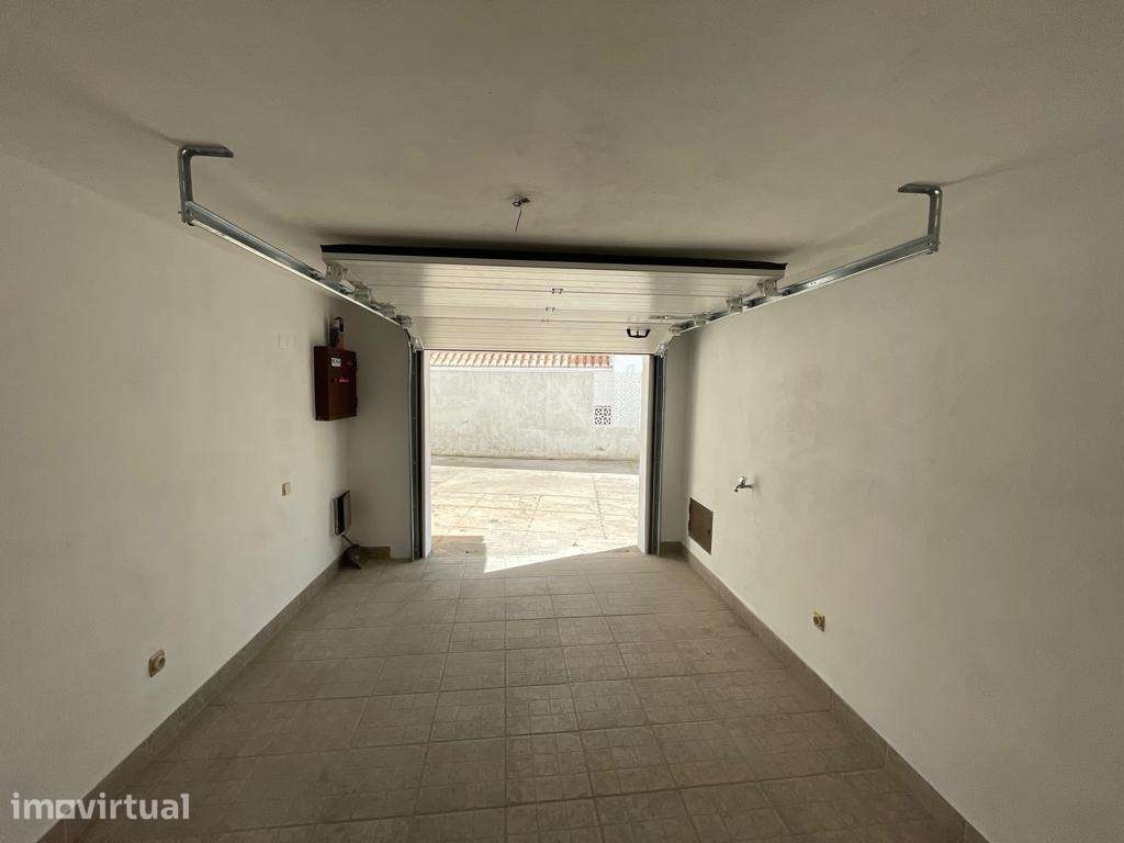 Vende-se Garagem Fechada - Grande imagem: 3/3