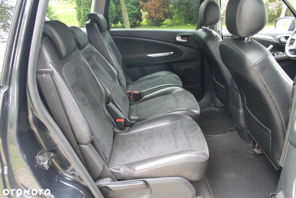 Ford S-Max 2.0 TDCi Ambiente - 13