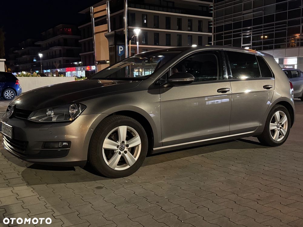 Volkswagen Golf - 3
