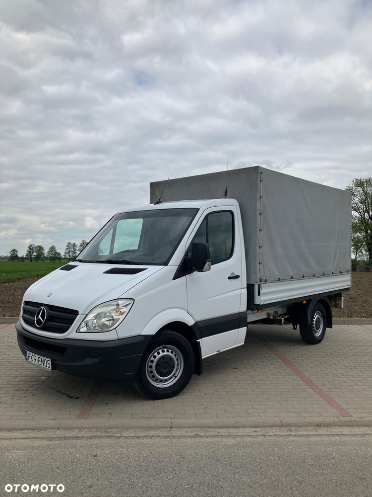 Mercedes-Benz Sprinter - 2
