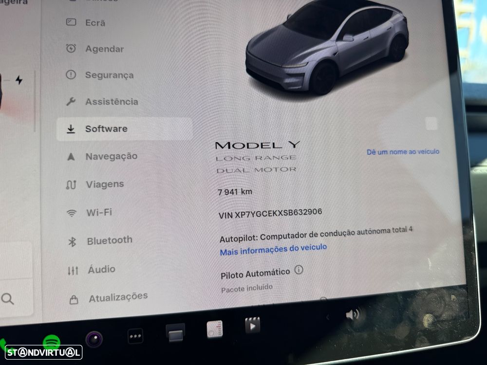 Tesla Model Y Long Range Tração Integral - 15