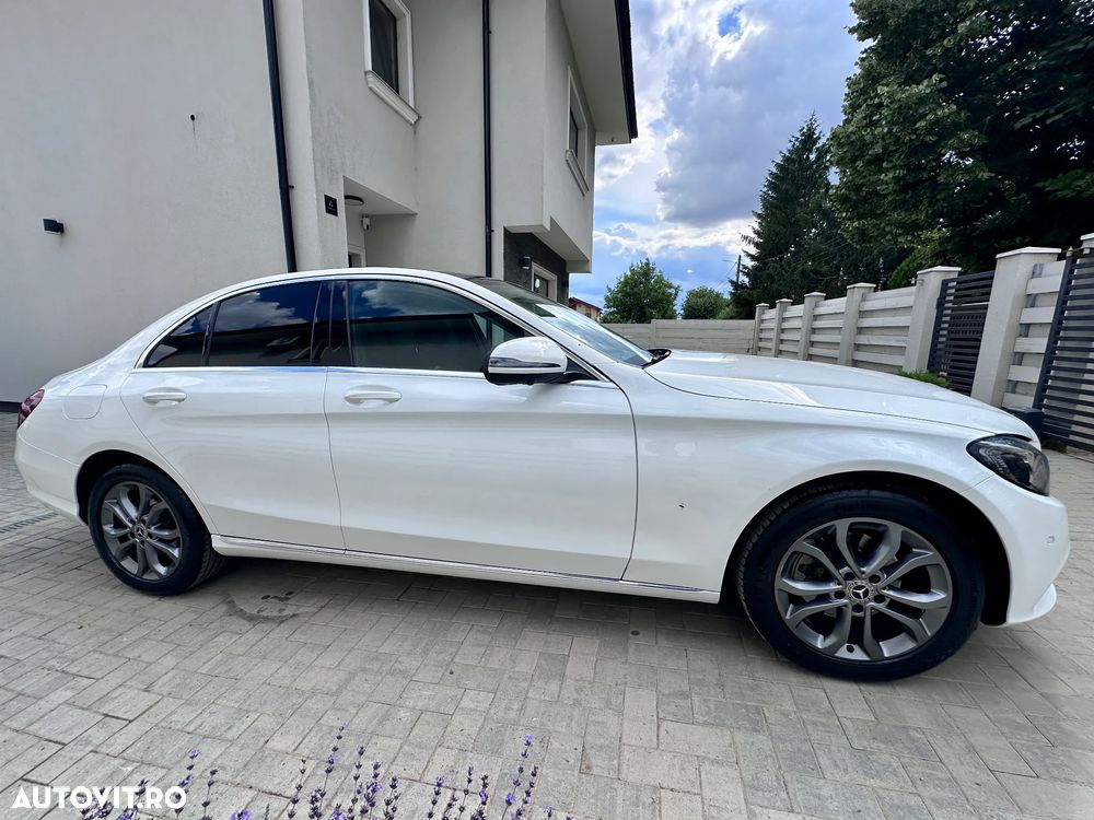 Mercedes-Benz C 200 4MATIC 9G-TRONIC Avantgarde - 12