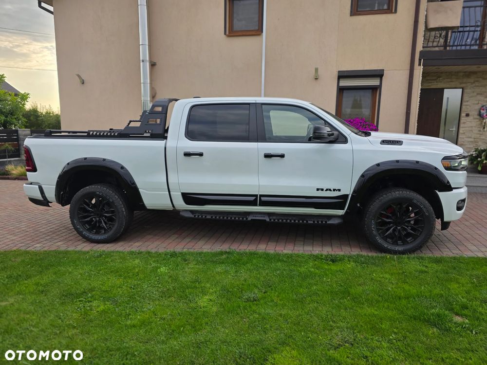 RAM 1500 - 4