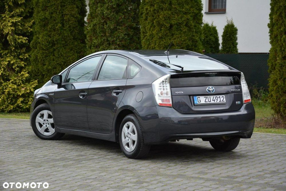 Toyota Prius - 6