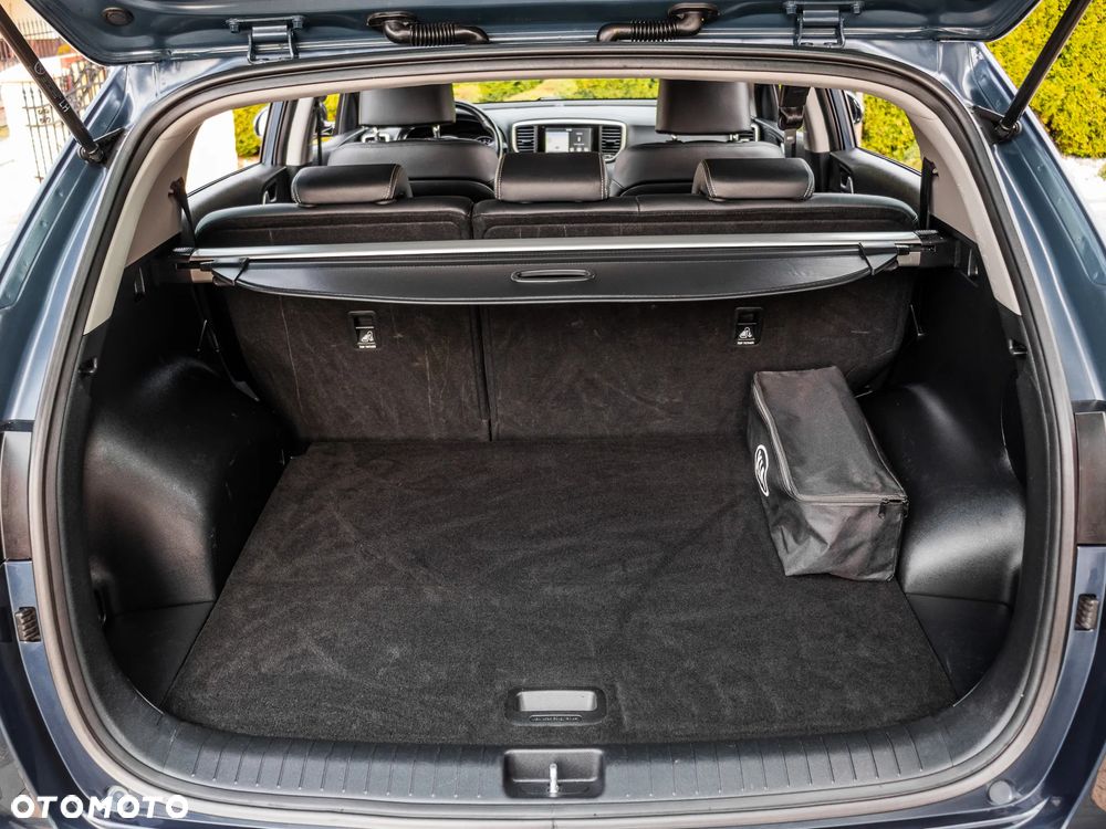 Kia Sportage 1.6 T-GDI 2WD Black Edition - 30