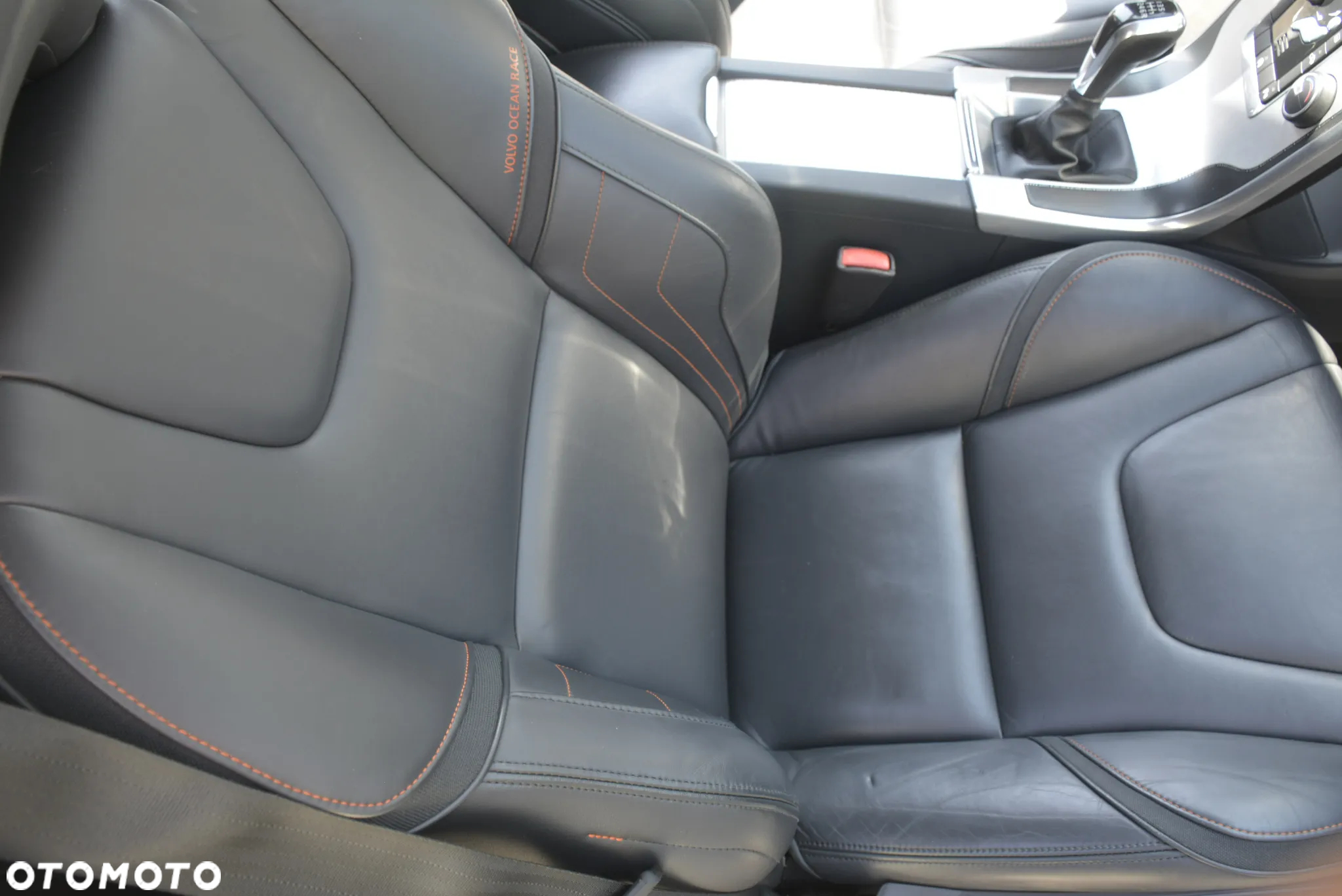 Volvo XC 60 D3 Drive-E Ocean Race - 17