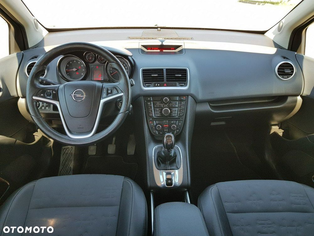 Opel Meriva - 12
