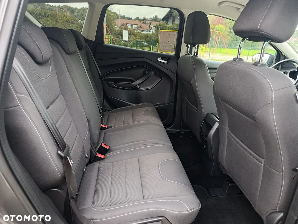 Ford Kuga 1.5 EcoBoost 4WD Trend - 17