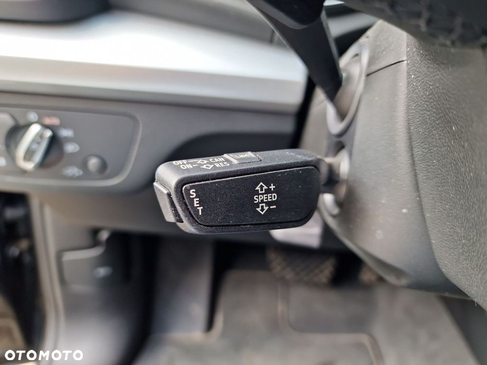 Audi Q5 35 TDI mHEV S tronic - 29