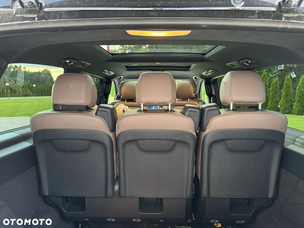 Mercedes-Benz Klasa V 300 d 4-Matic 9G-Tronic Exclusive (d³ugi) - 15