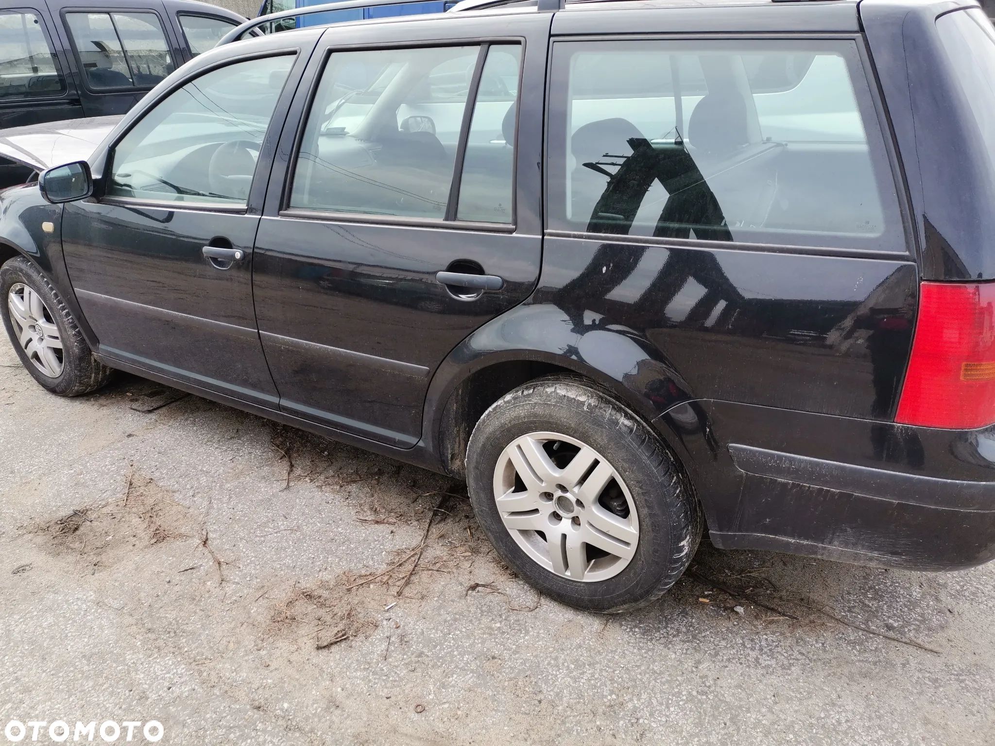 VW Golf IV 1.9 TDI  kombi maska zderzak blotnik drzwi klapa lusterko roleta KOD LAK L041 - 1