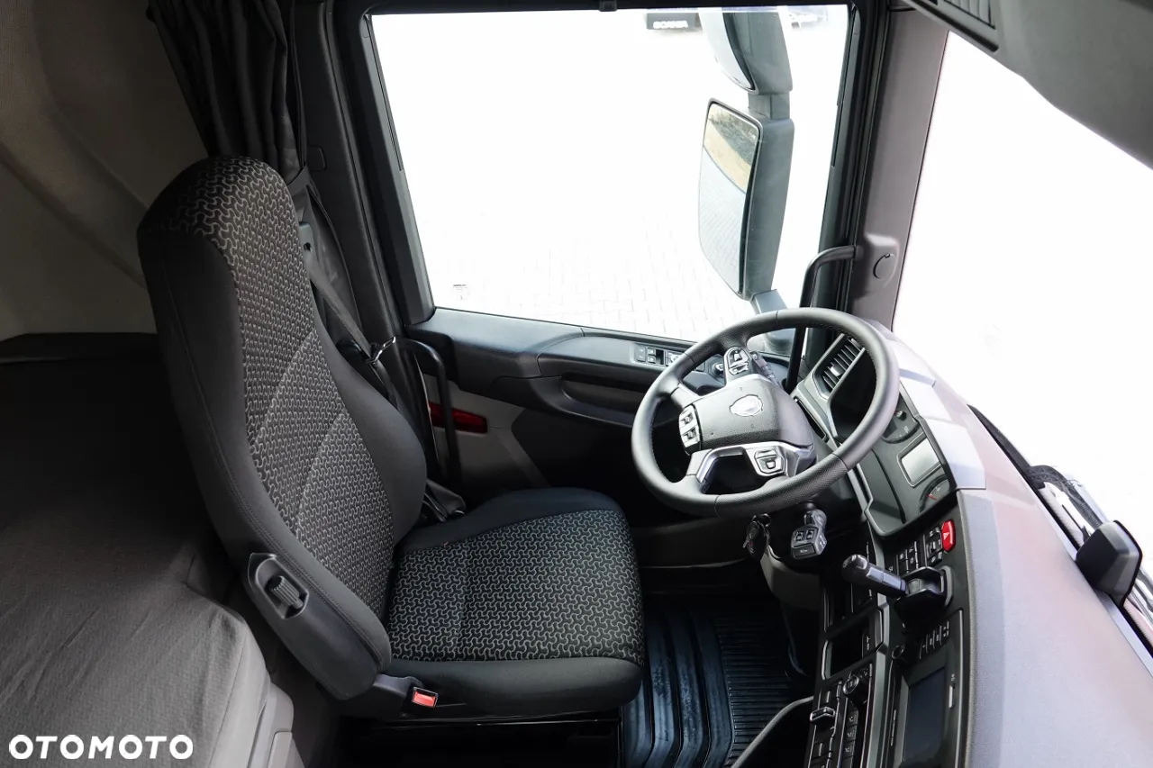 Scania R 450 / RETARDER / KLIMA POSTOJOWA / OPONY 100% / PO KONTRAKCIE SERWISOWYM - 27
