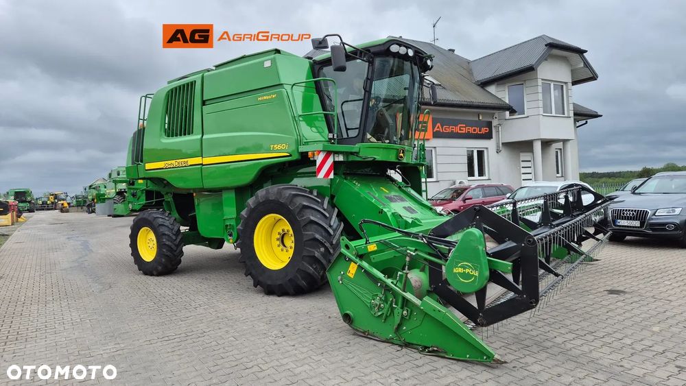 John Deere T560i HillMaster 2011R - 1