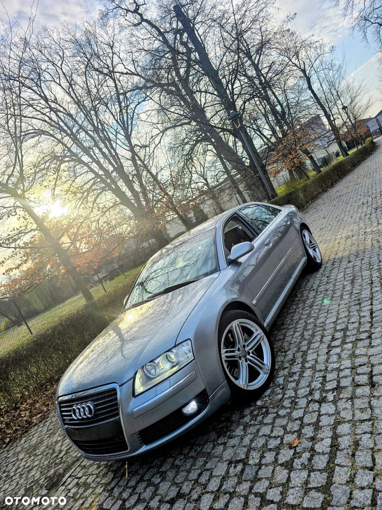 Audi A8 4.2 TDI Quattro - 4