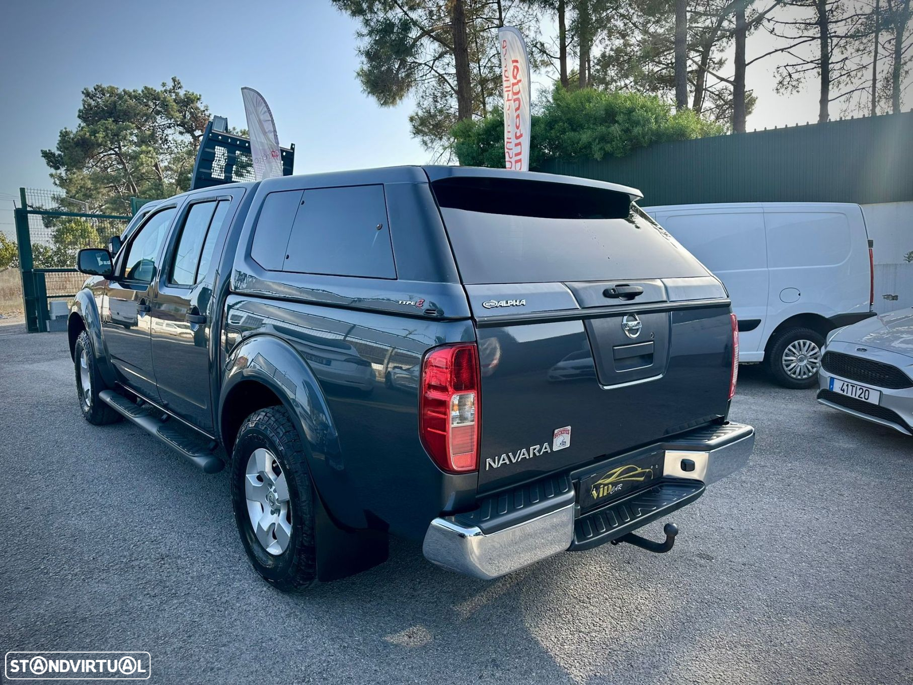 Nissan Navara 2.5 dCi CD XE 4WD - 5