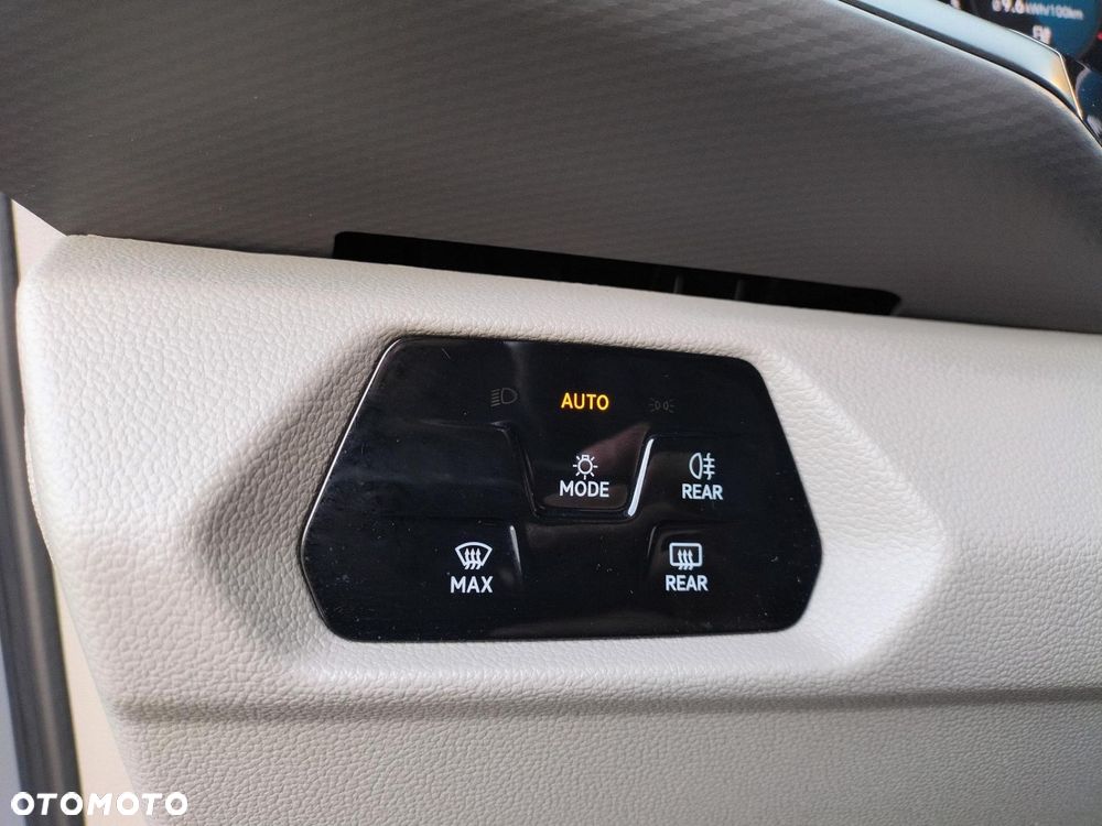 Volkswagen Multivan 1.4 TSI eHybrid PHEV 160kW L1 DSG - 24