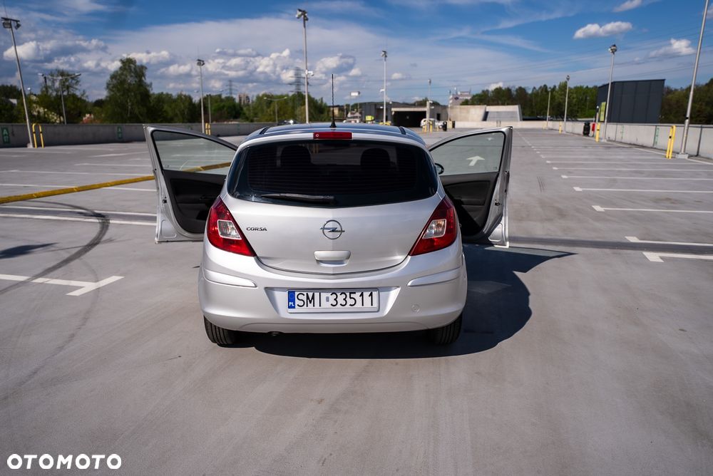Opel Corsa 1.2 16V - 23