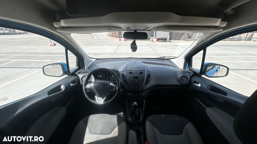 Ford Tourneo Courier 1.5 TDCi Trend - 17