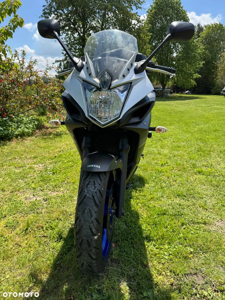 Yamaha XJ - 17