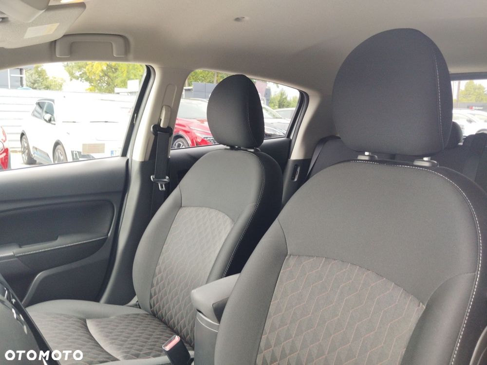 Mitsubishi Space Star 1.2 AS&G Intense - 11