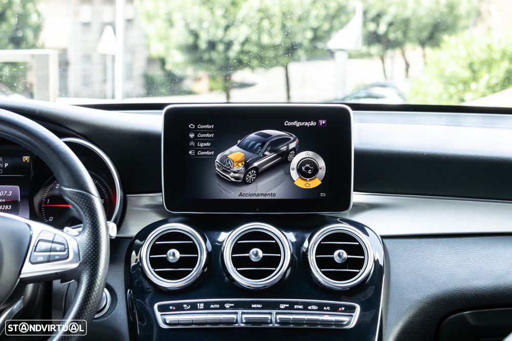Mercedes-Benz GLC 250 d AMG Line 4-Matic - 36
