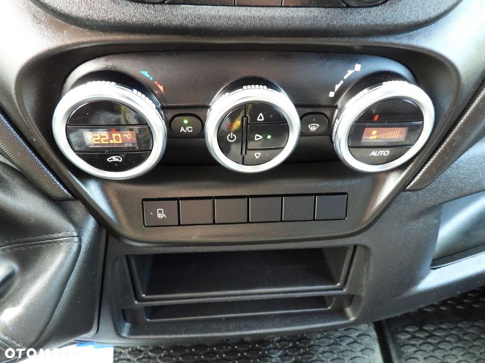 Iveco DAILY 35S18 PLANDEKA WINDA 8 PALET WEBASTO TEMPOMAT KLIMATYZACJA  180KM - 36