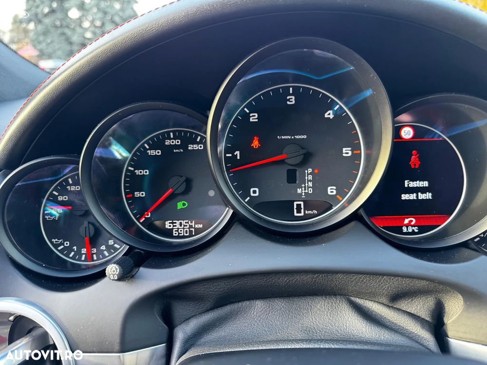 Porsche Cayenne Diesel Tiptronic S - 20