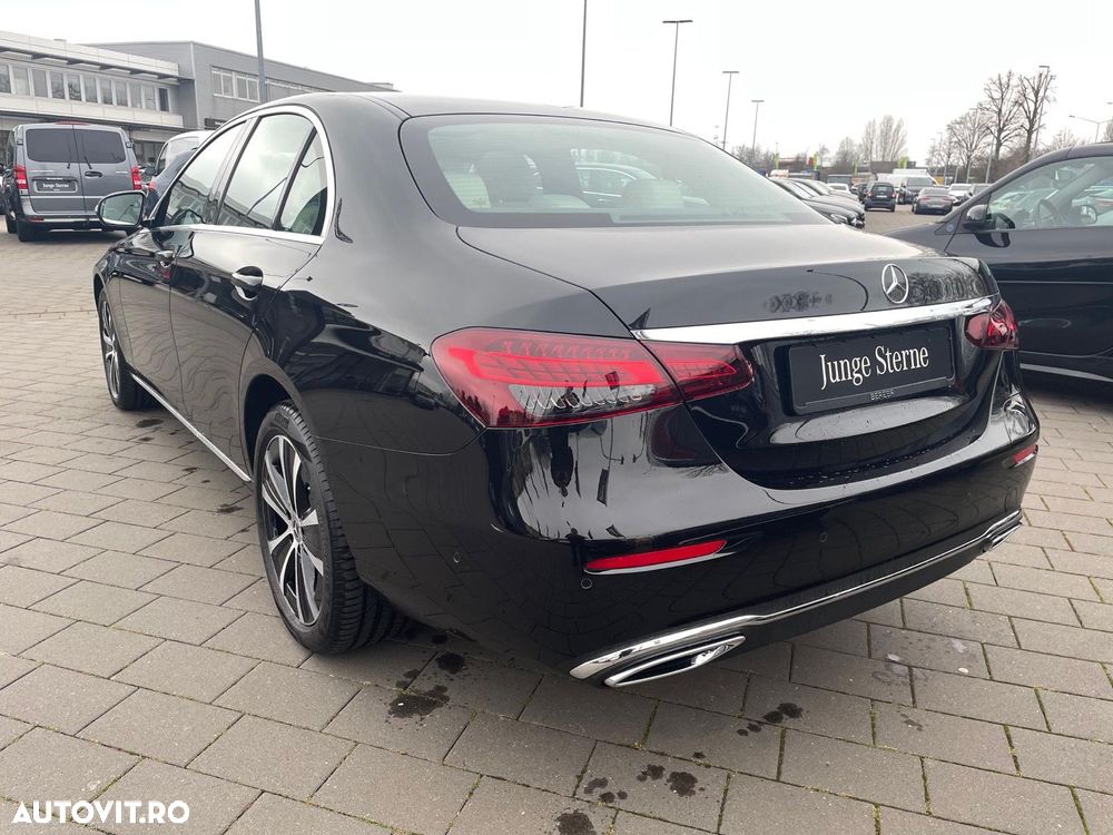 Mercedes-Benz E 300 de 4MATIC Aut. - 1