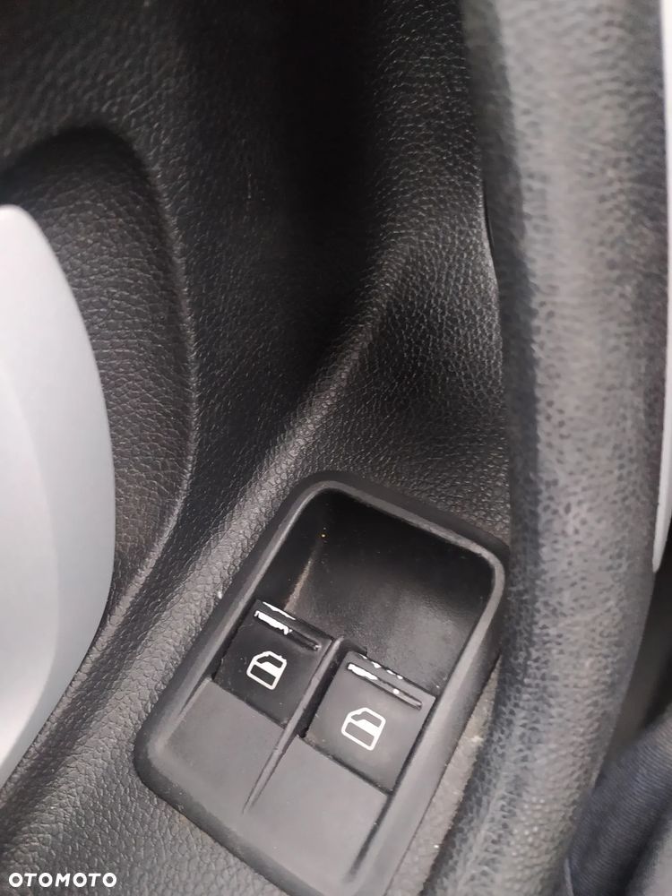 Skoda Roomster 1.9 TDI DPF Scout - 25