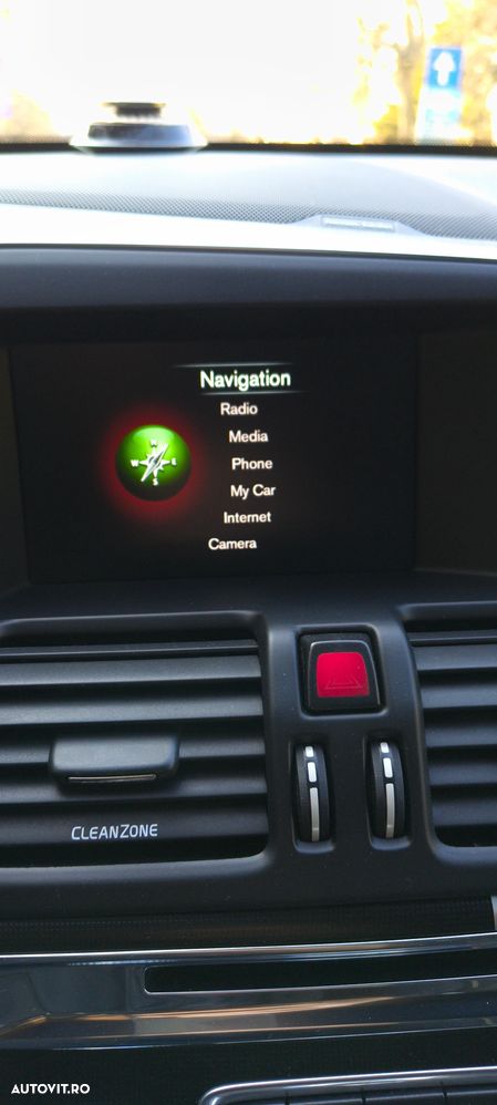 Volvo XC 60 D5 AWD Aut. RDesign - 17