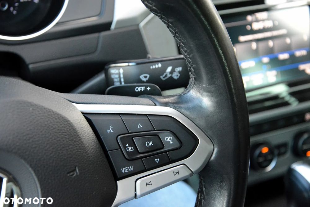 Volkswagen Passat 2.0 TDI EVO Essence DSG - 21