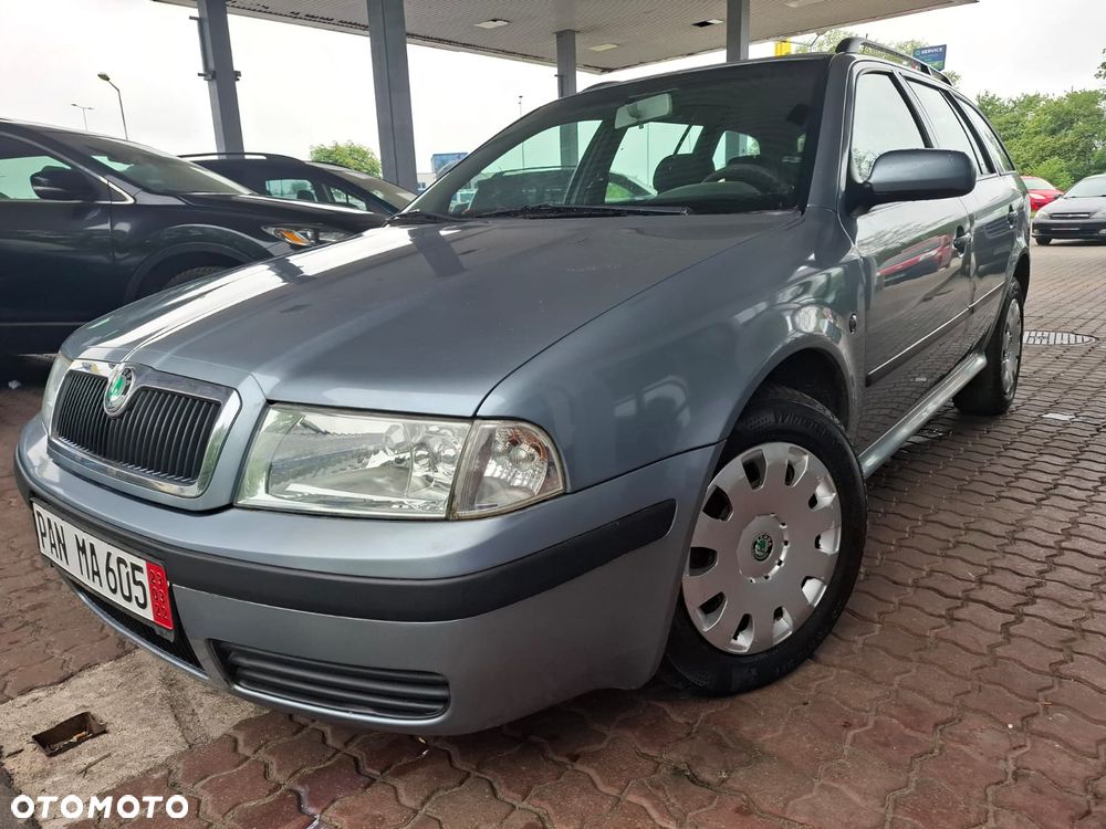 Skoda Octavia 1.6 Tour Plus - 32