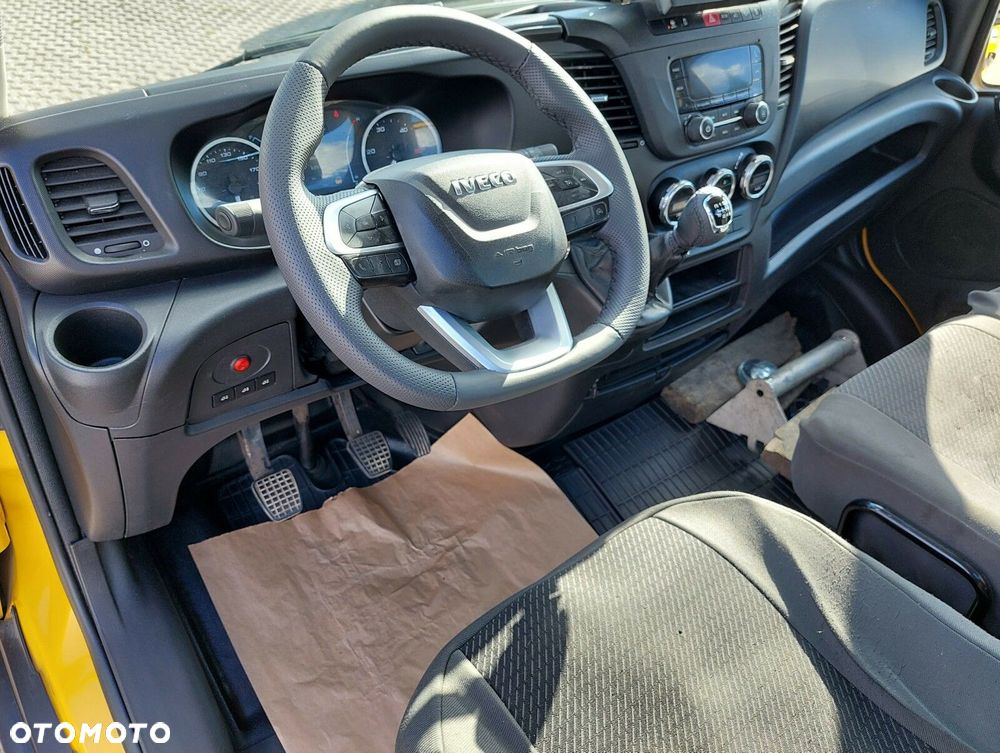 Iveco Daily - 16
