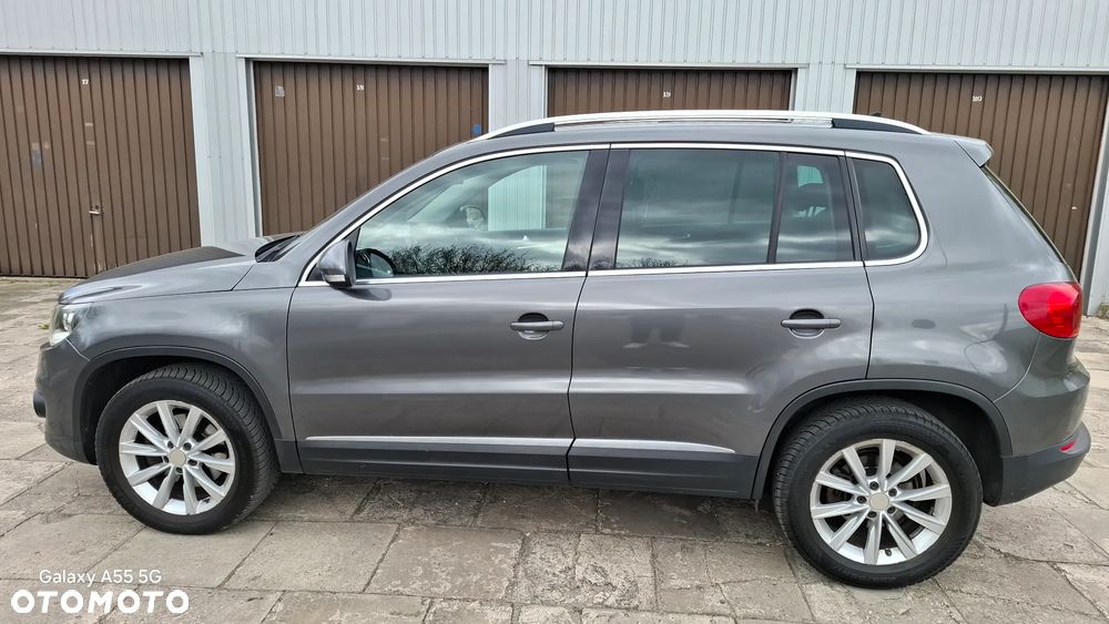 Volkswagen Tiguan 2.0 TDI DPF BlueMotion Technology Sport & Style - 9