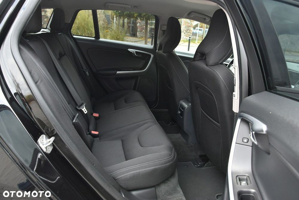 Volvo V60 D2 Kinetic - 12