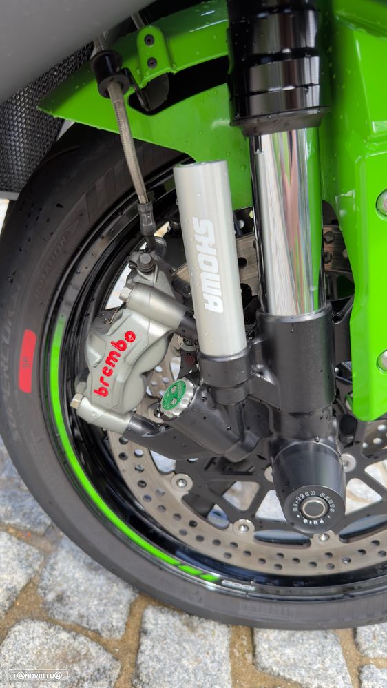 Kawasaki Ninja ZX10R - 3