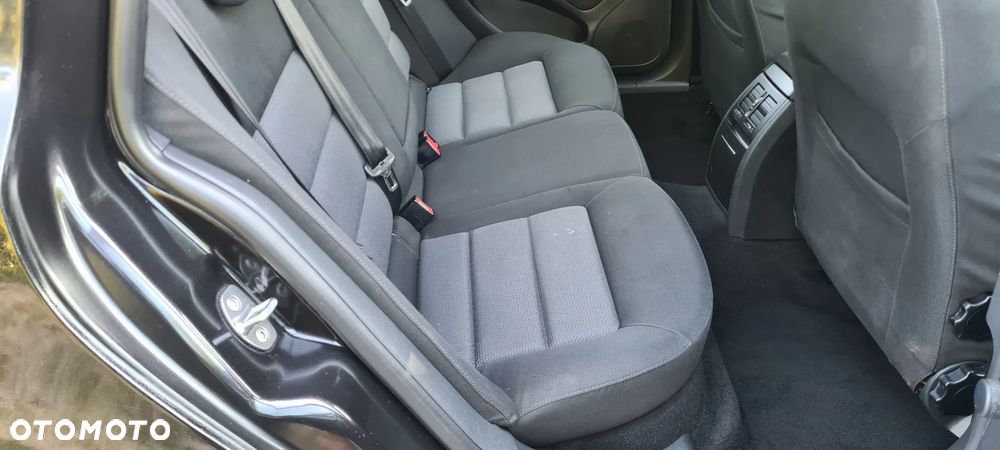 Skoda Octavia 1.6 Active - 17