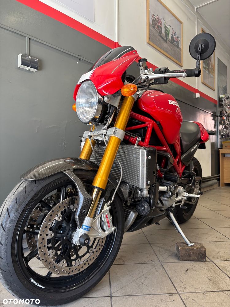 Ducati Monster - 20