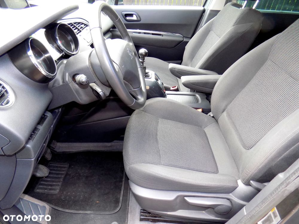 Peugeot 5008 1.6 HDi Style - 18