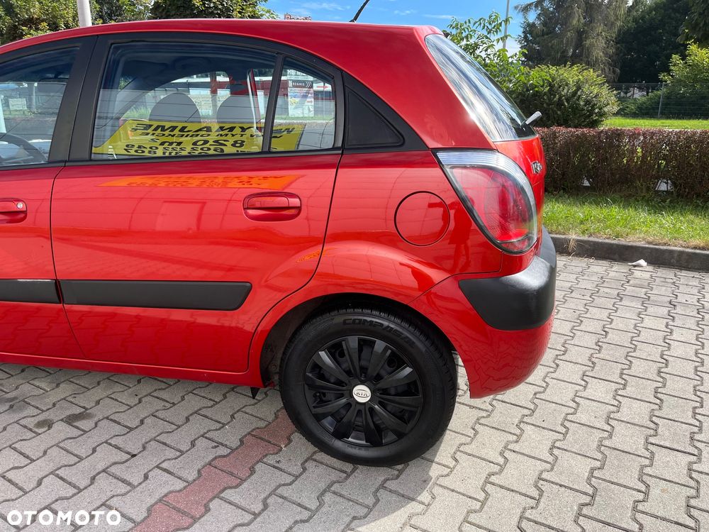 Kia Rio 1.6 Sport - 15