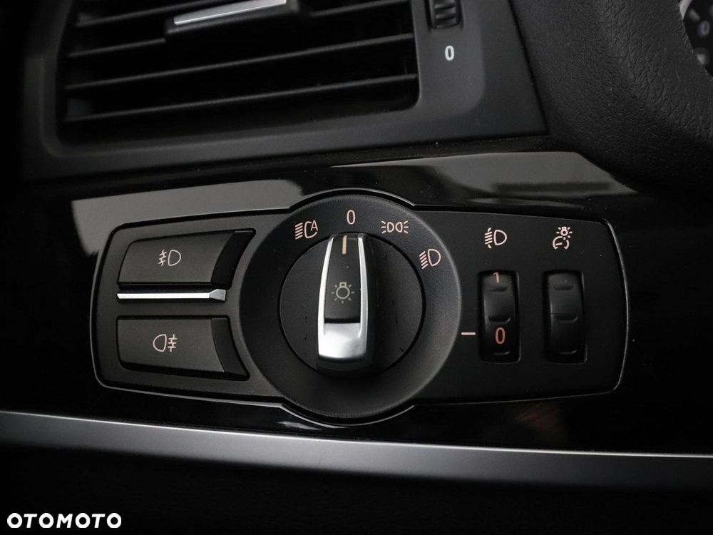 BMW X3 xDrive20d - 33