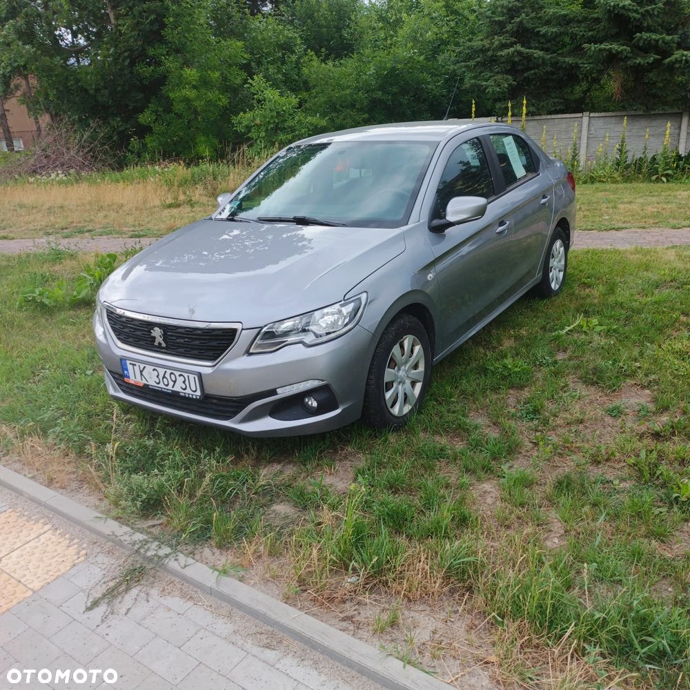 Peugeot 301 1.2 Pure Tech Access - 1
