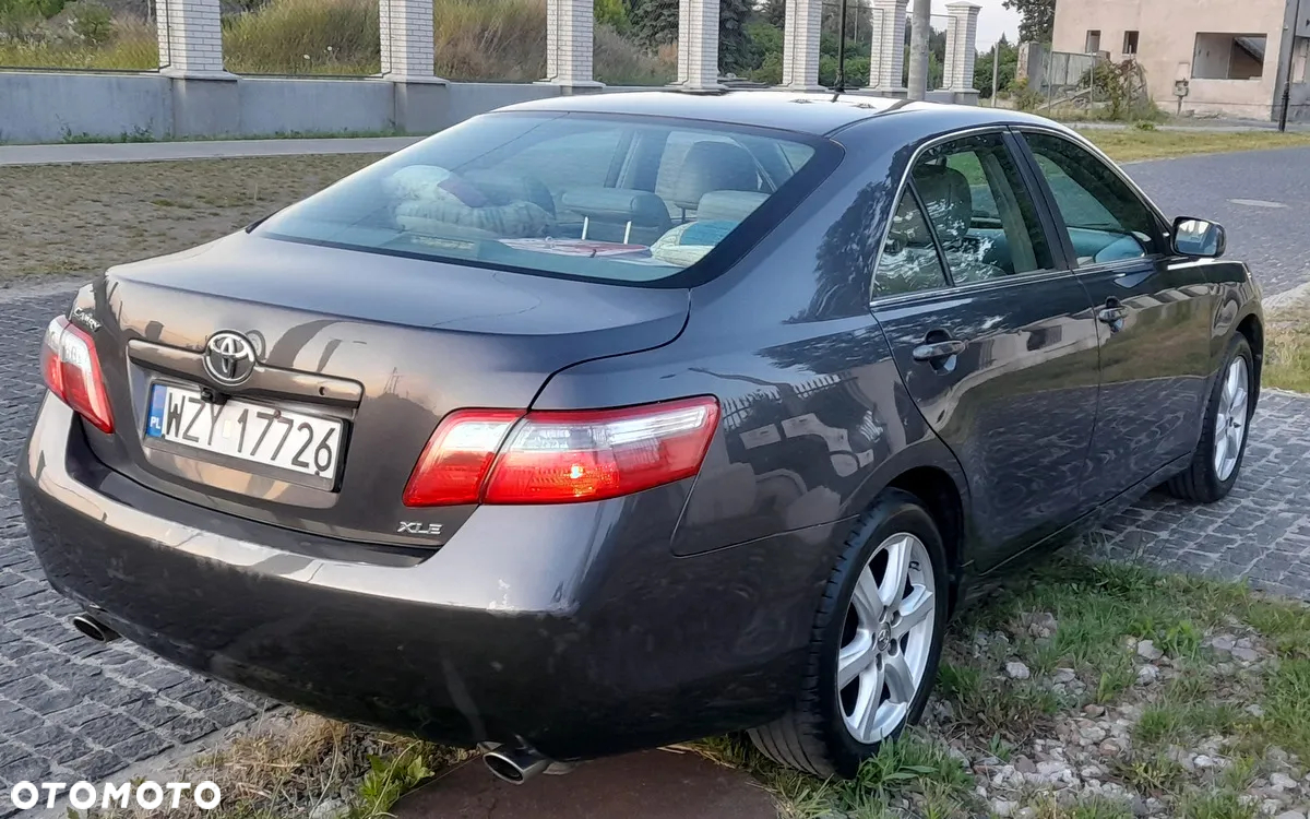 Toyota Camry 3.5 V6 SE - 3