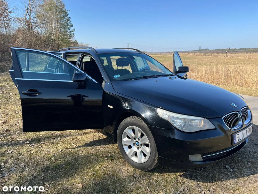 BMW Seria 5 525d - 15
