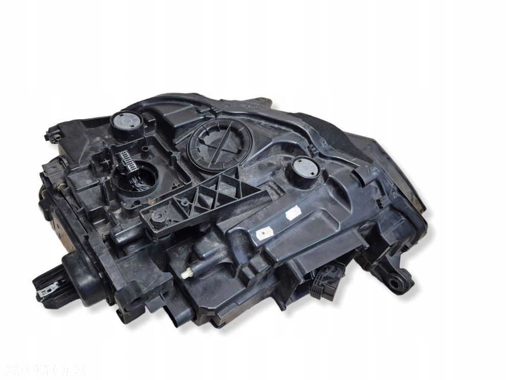 Reflektor Przód strona prawa Volkswagen PASSAT B8 3G1941036L - 5