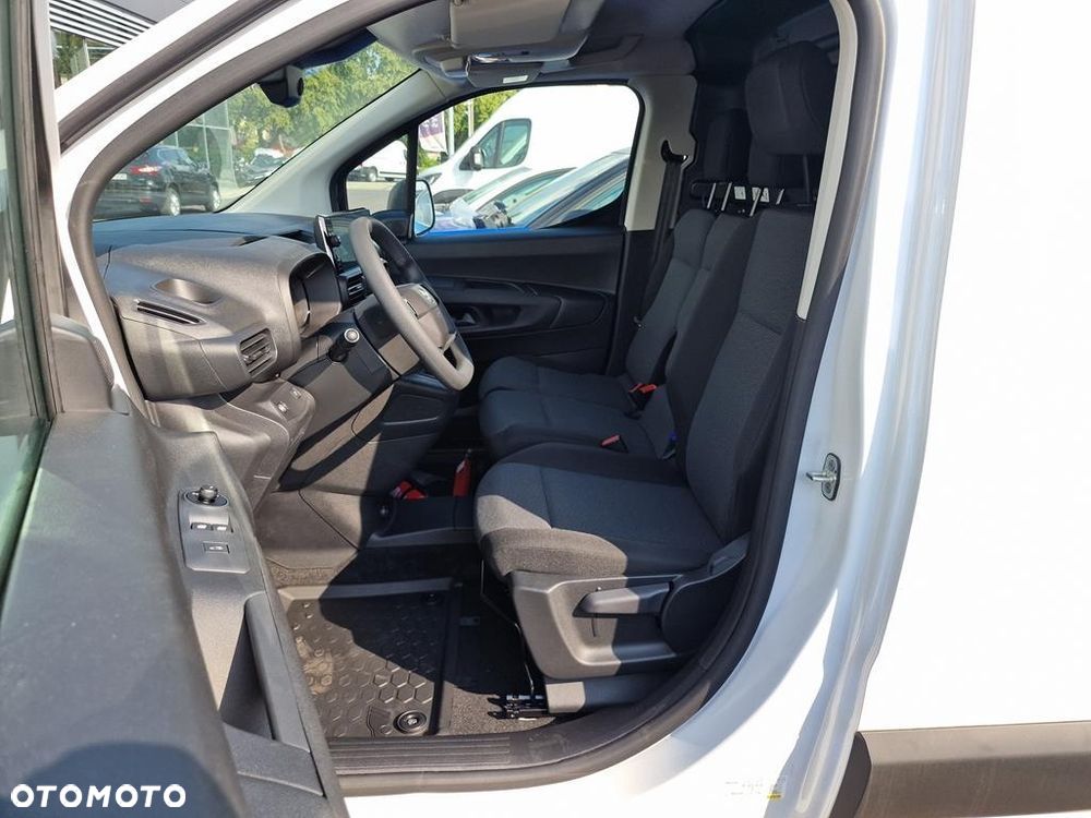 Opel Combo Van 1.2 PureTech S&S L1 - 12