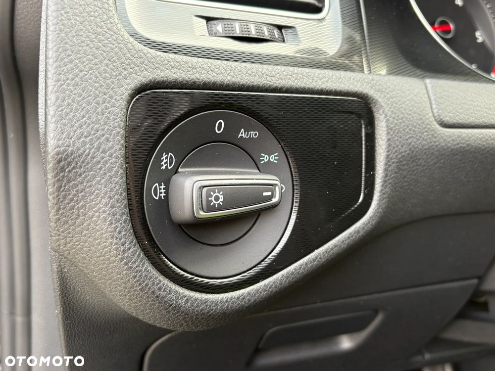 Volkswagen Golf GTD 2.0 TDI SCR DSG - 25
