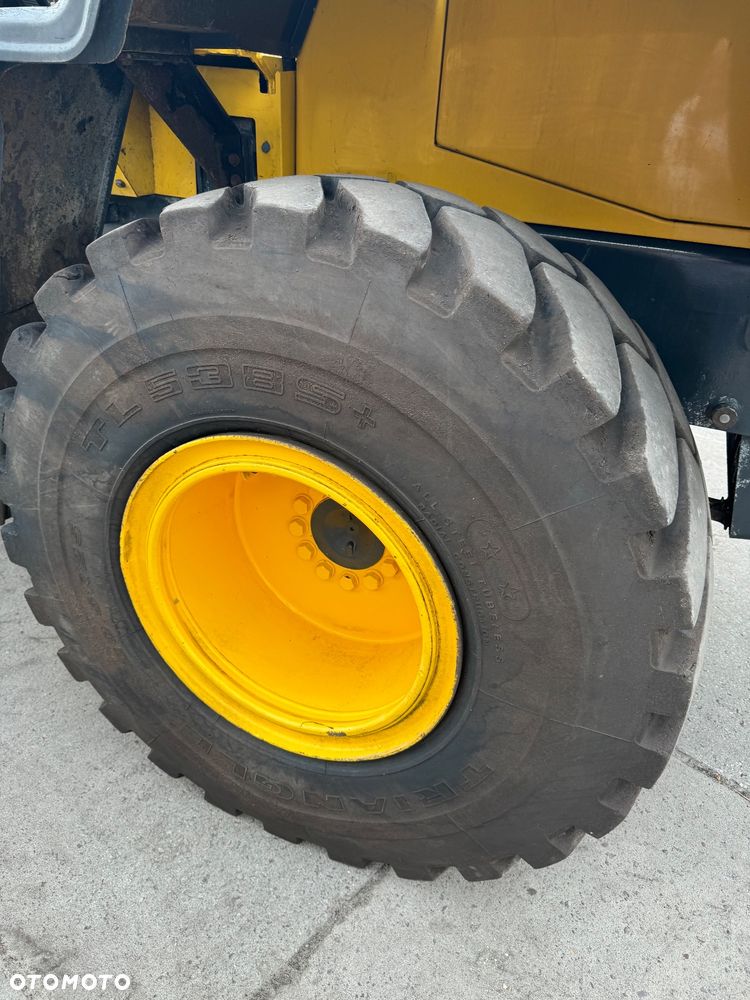 Komatsu WA250-5H - 11