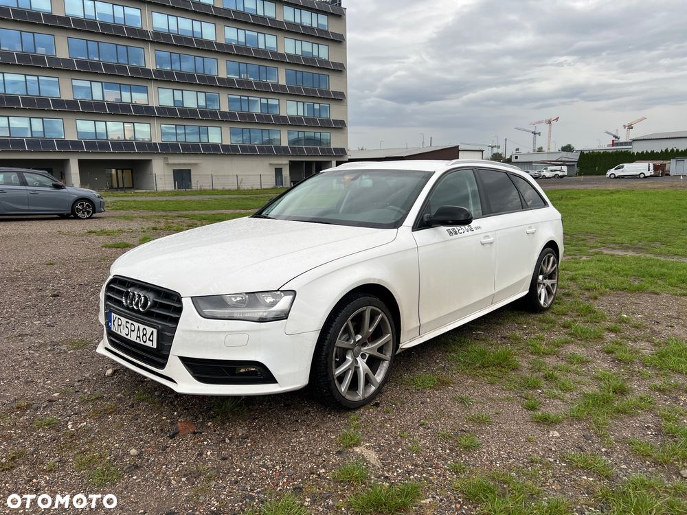 Audi A4 - 1