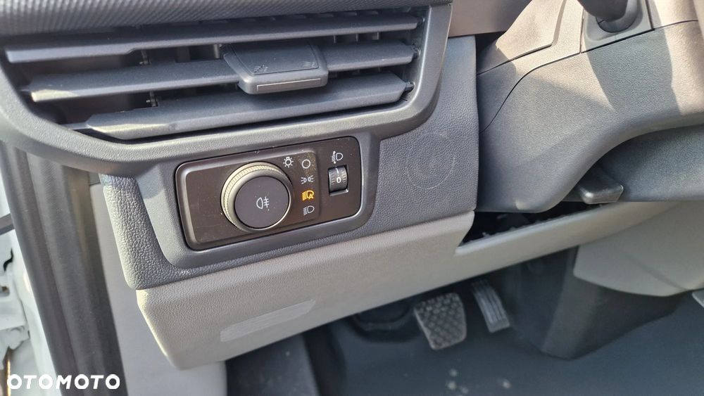 Ford TRANSIT CUSTOM VAN V710 L1H1 FWD - 16